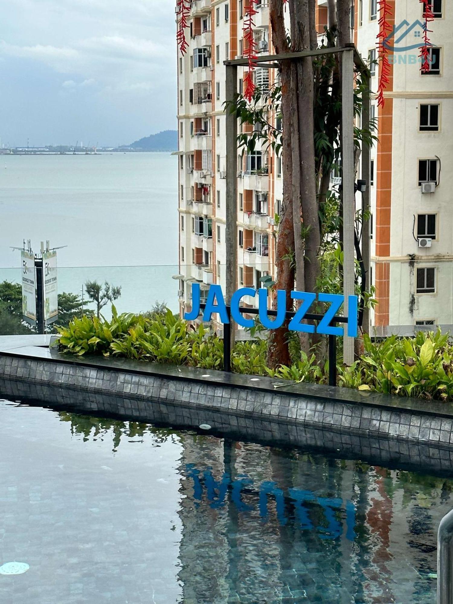 Urban Suites @ George Town Penang By Bnb4U エクステリア 写真